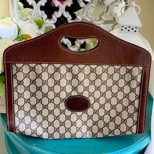 Authentic Vintage Gucci Large clutch